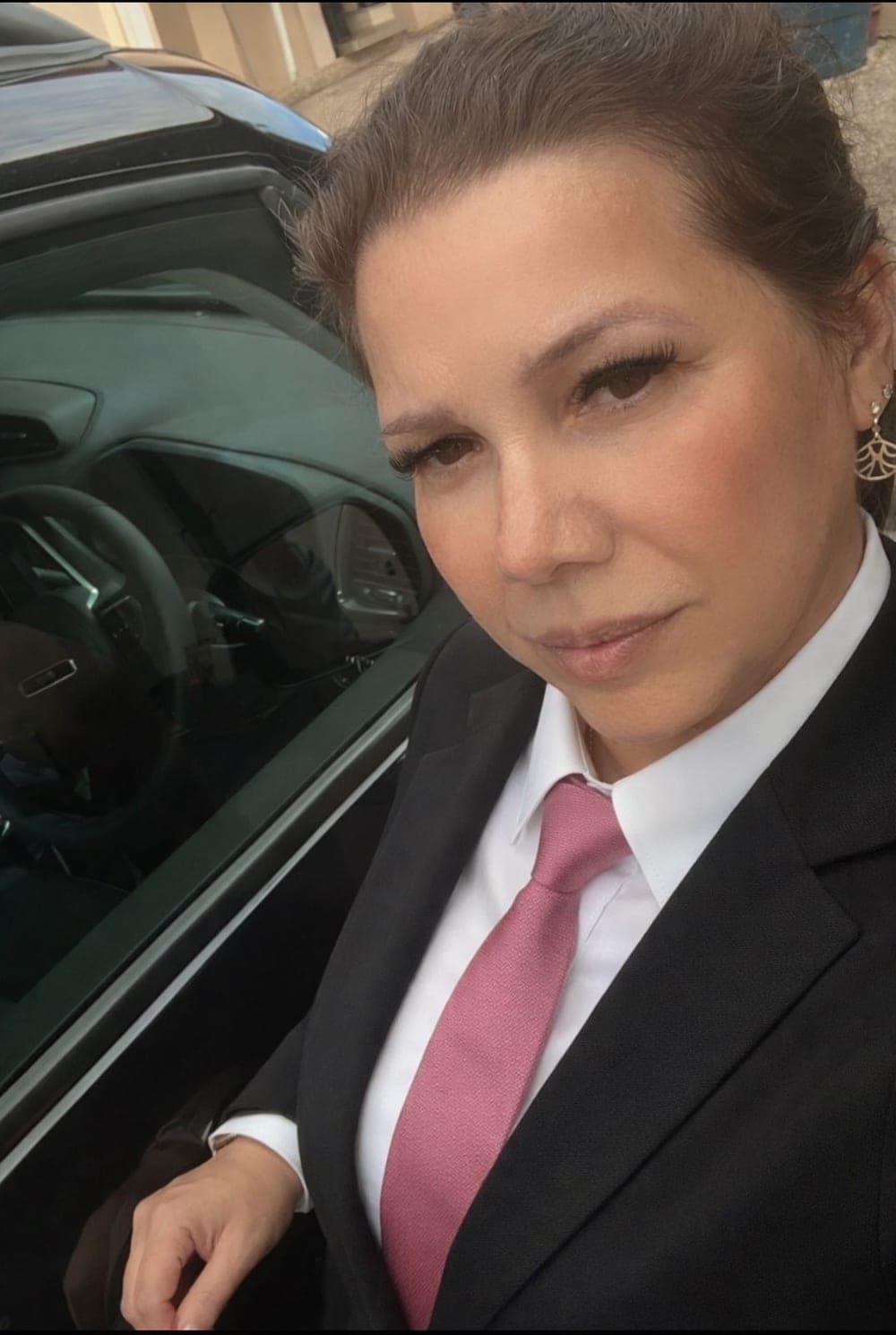 Riselda, motorista da Reis Transporte Executivo
